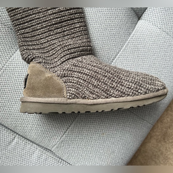 UGG Boots Classic Cardy Gray Convertible - Picture 12 of 16